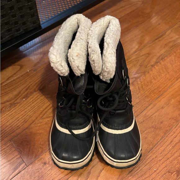 Sorel Women's Carnival Waterproof Winter Boot - Picture 2 of 5